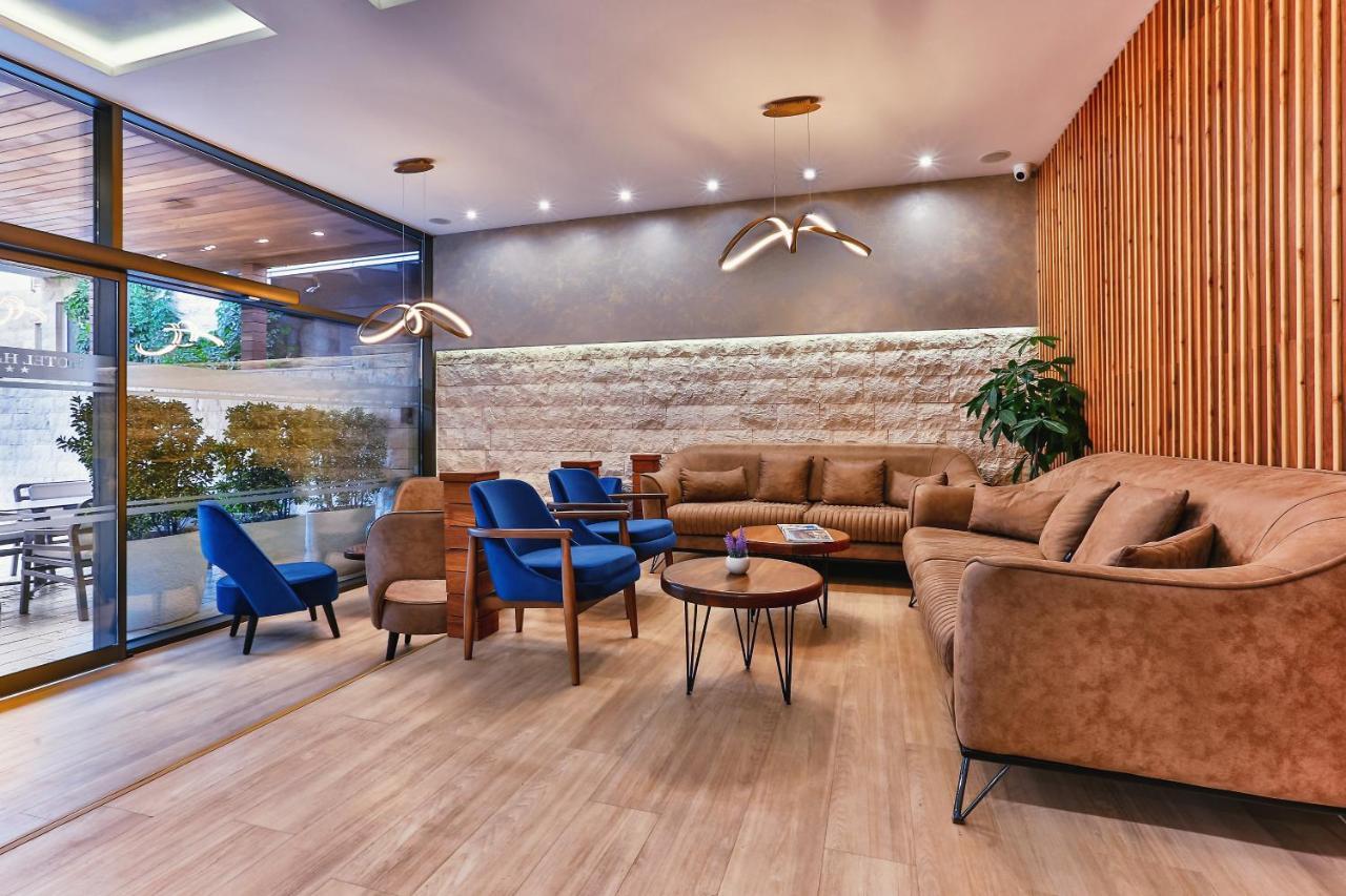 Hotel Harmony By Aycon Petrovac Bagian luar foto